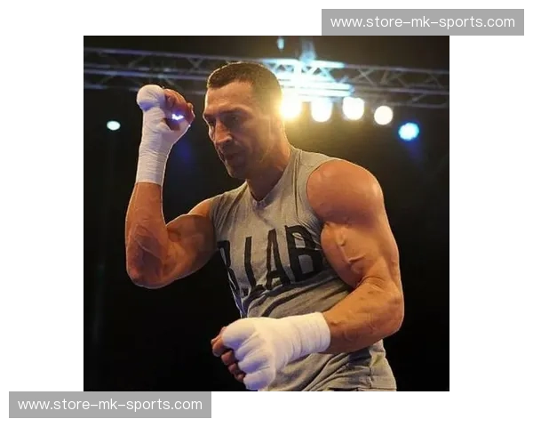 权杖交接的史诗：温布利之巅，克里琴科与约书亚的诸神黄昏